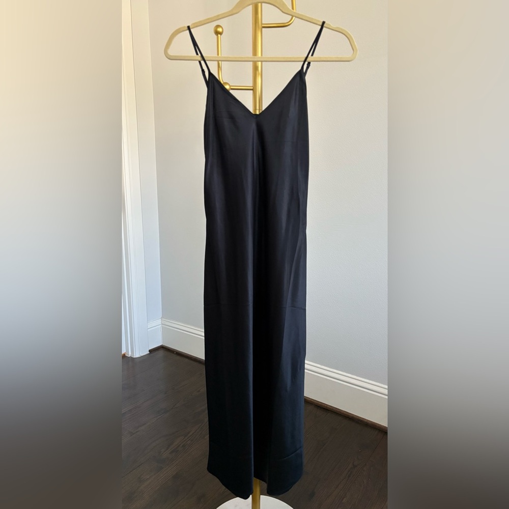 NWOT Chic 100% Silk Black Slip Dress